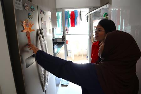 Mdm Rosilah showing appliances from Project Aspire Mdm Rosilah showing appliances from Project Aspire