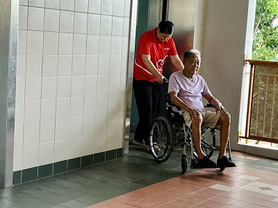 Mr Pang going for dialysis_lowres Mr Pang going for dialysis_lowres